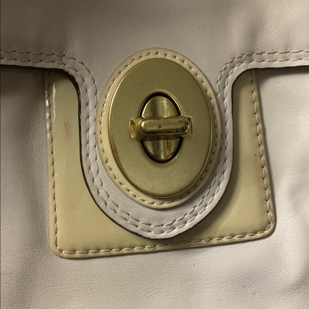 COACH Peyton Carryall Leather Satchel (EUC) Bone/ Gold - Picture 13 of 17